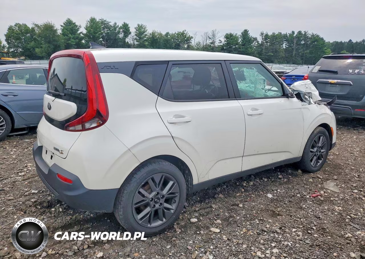 2021 Kia Soul S VIN:KNDJ23AU3M7797780 - 3
