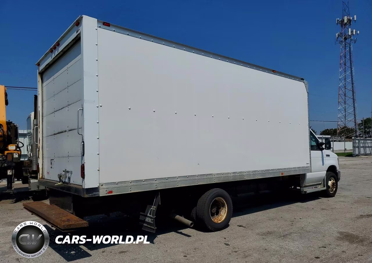 2014 Ford Econoline E450 Super Duty Cutaway Van VIN:1FDXE4FS8EDB09754 - 3