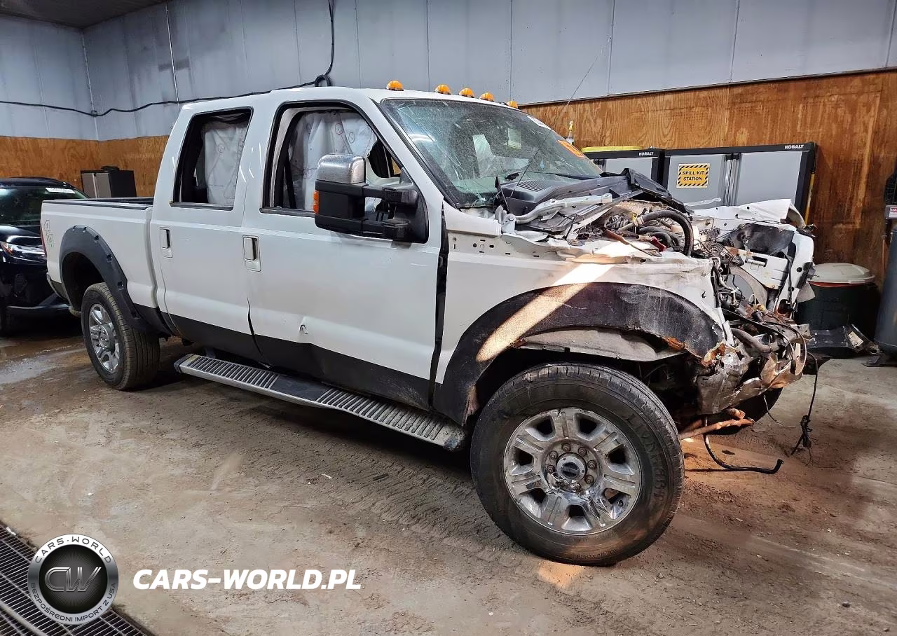 2014 Ford F250 Super Duty VIN:1FT7W2B6XEEA58363 - 4