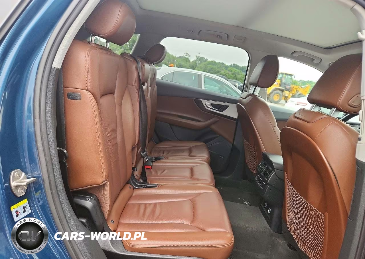 2018 Audi Q7 Premium Plus VIN:WA1LHBF7XJD020203 - 12