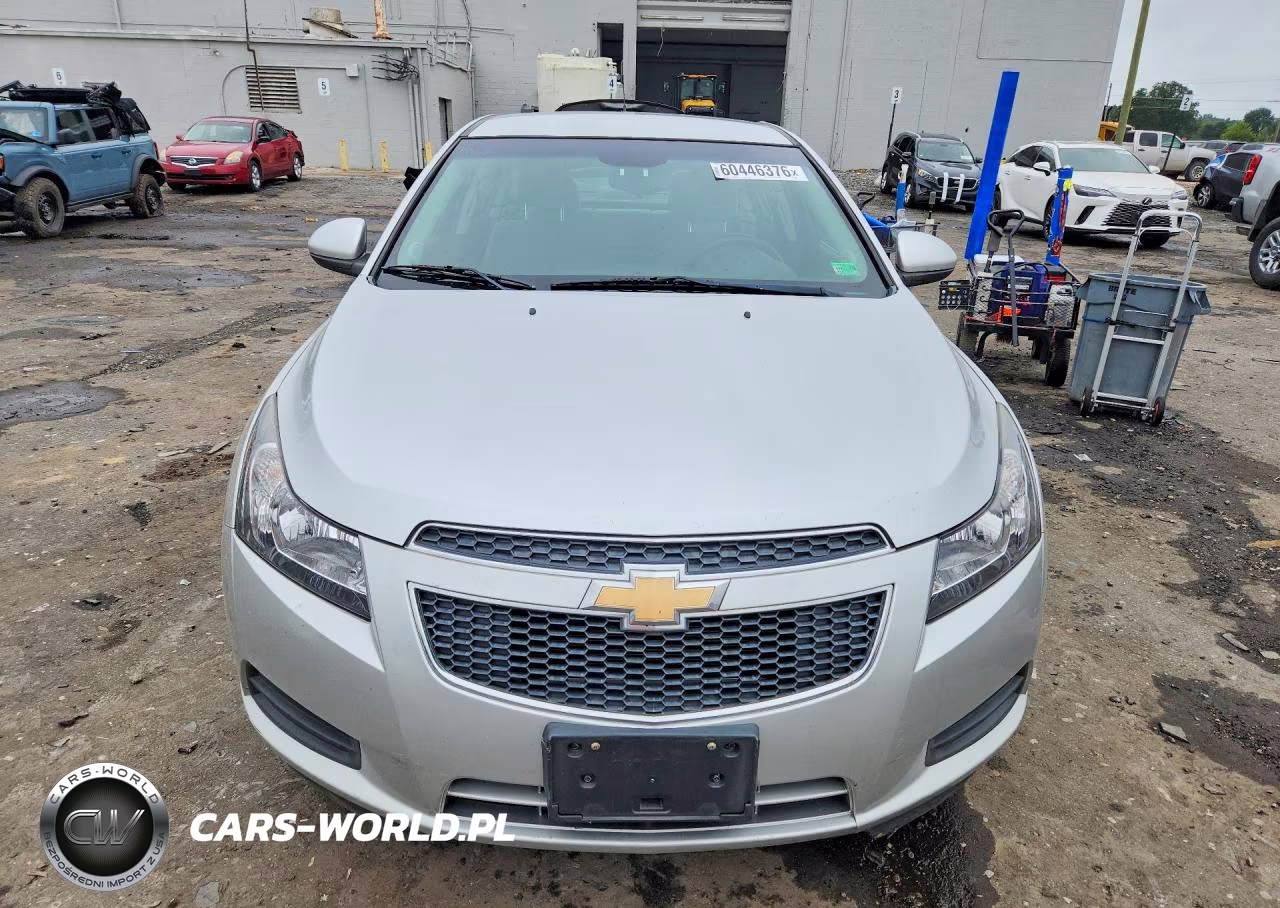 2014 Chevrolet Cruze Lt VIN:1G1PC5SB5E7465527 - 5