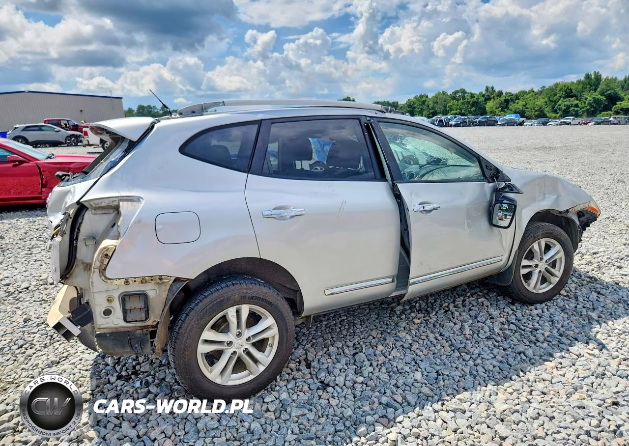 2012 Nissan Rogue S VIN:JN8AS5MT5CW604262 - 3