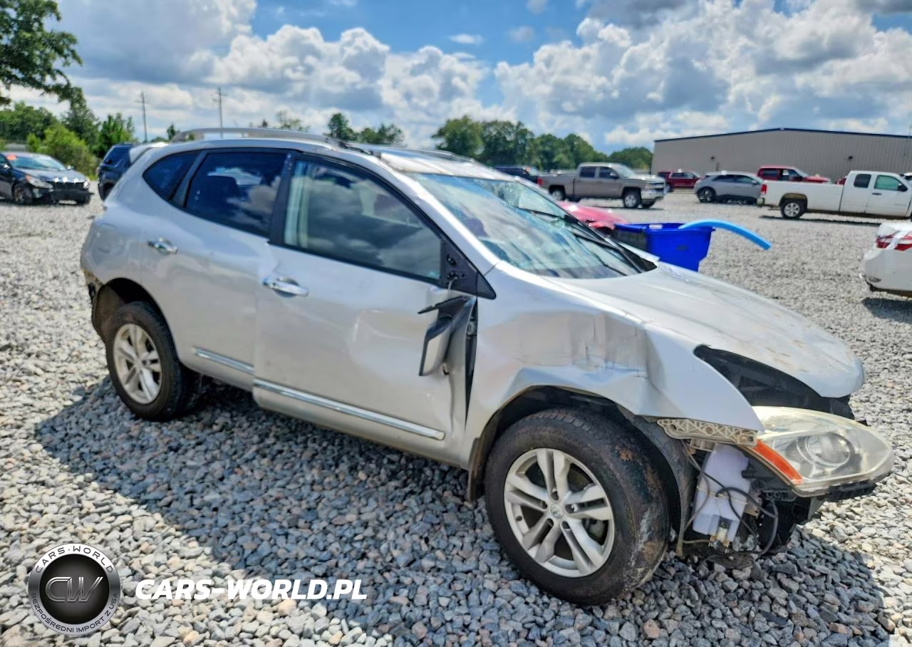 2012 Nissan Rogue S VIN:JN8AS5MT5CW604262 - 4