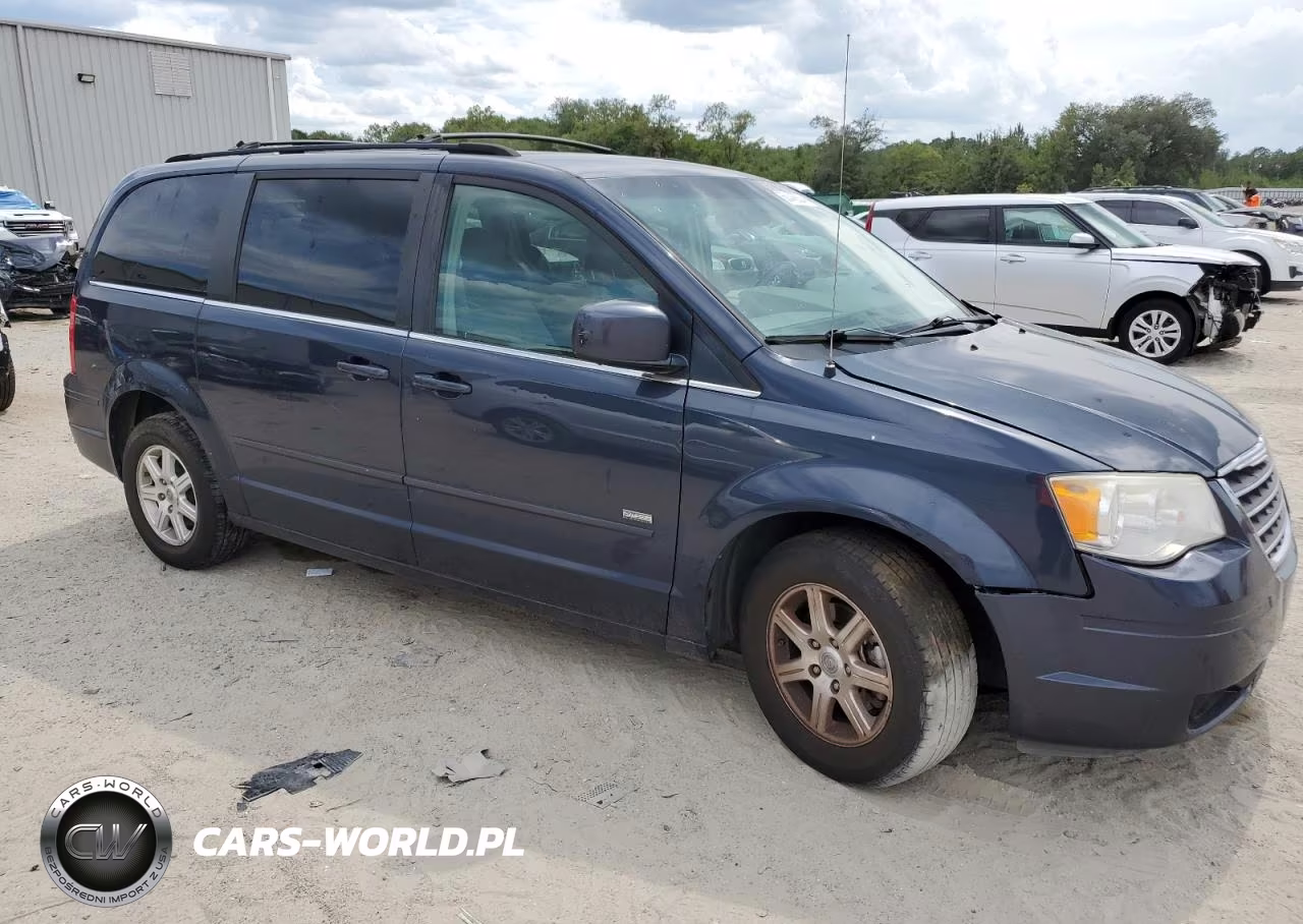 2008 Chrysler Town & Country Touring VIN:2A8HR54P08R714024 - 4