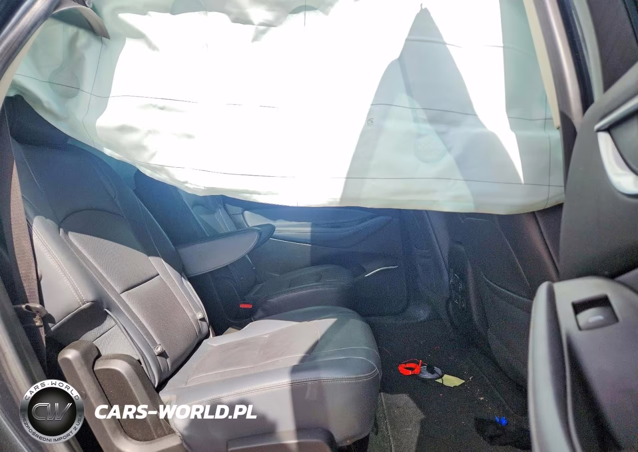 2018 Buick Enclave Premium VIN:5GAEVBKW9JJ161965 - 11