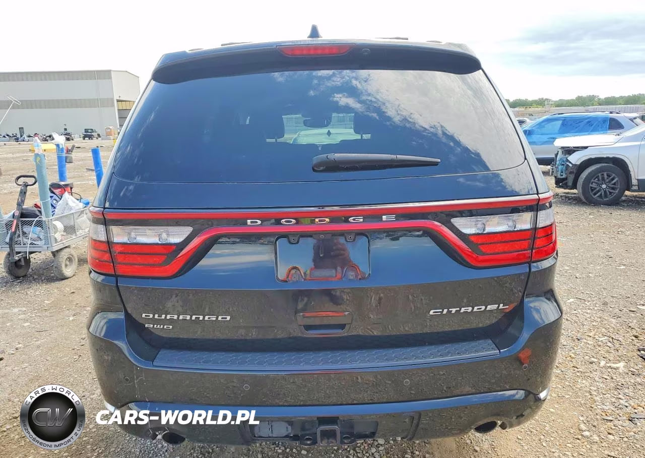 2017 Dodge Durango Citadel VIN:1C4SDJETXHC748707 - 6