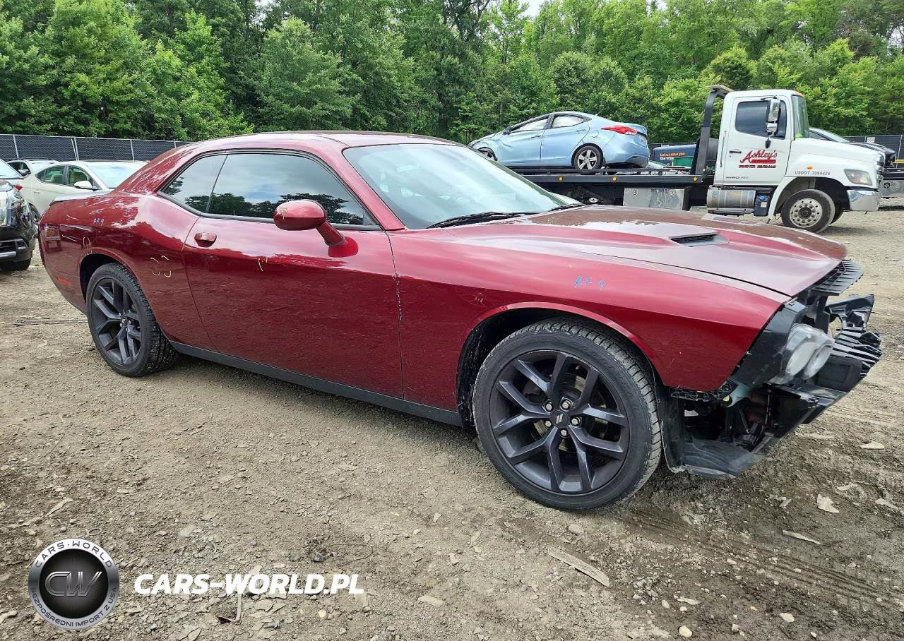 2020 Dodge Challenger Sxt VIN:2C3CDZAG2LH214784 - 4