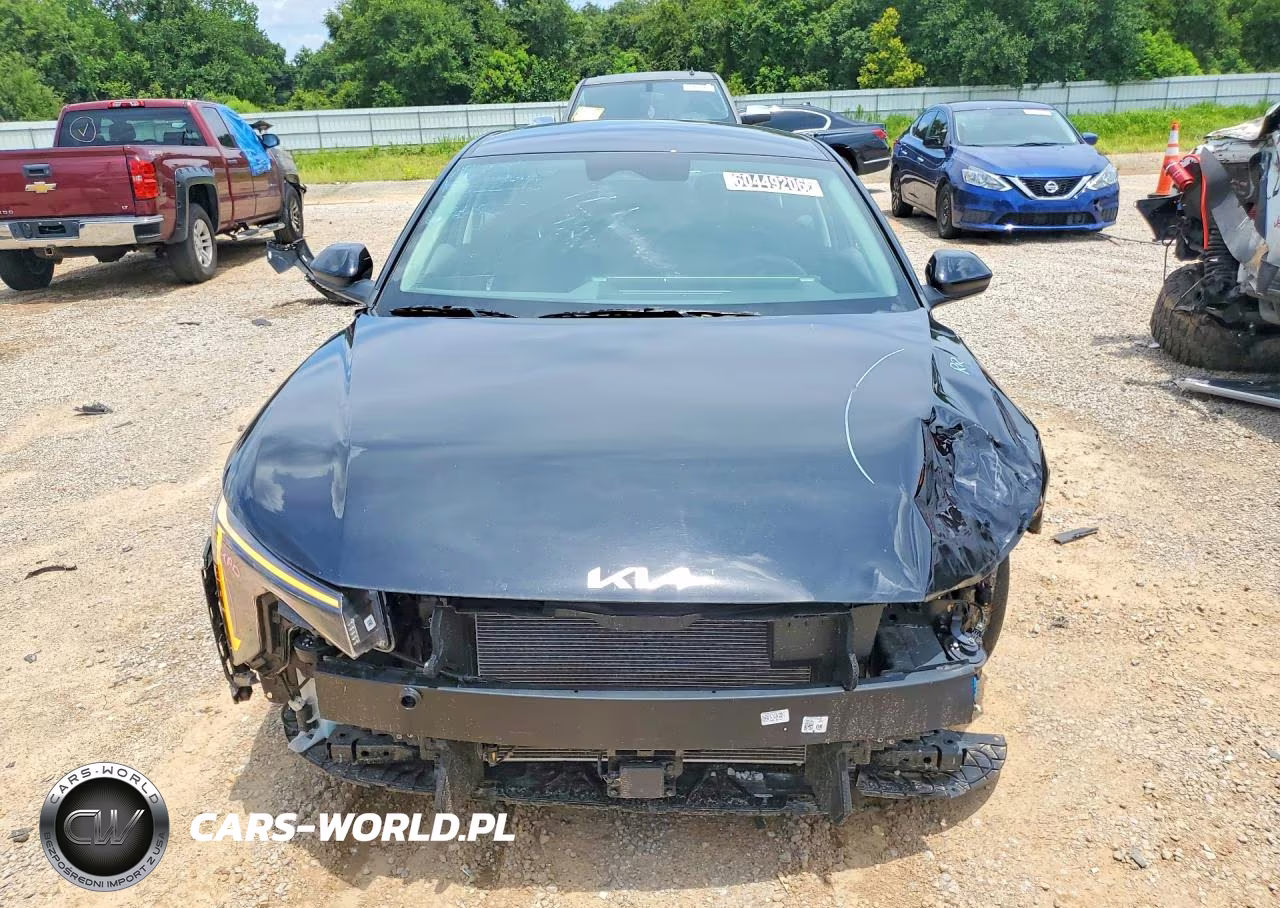 2025 Kia K4 Lxs VIN:3KPFT4DE9SE185884 - 5