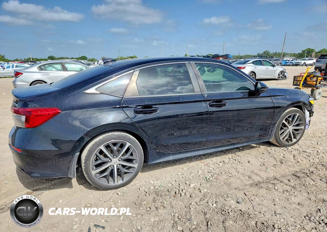 2022 Honda Civic Touring VIN:2HGFE1F95NH004136 - 3