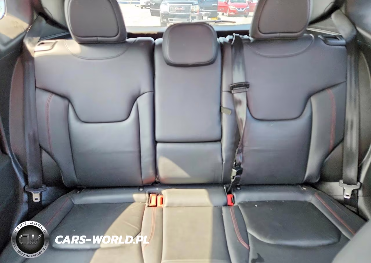 2016 Jeep Renegade Trailhawk VIN:ZACCJBCT5GPE15055 - 10