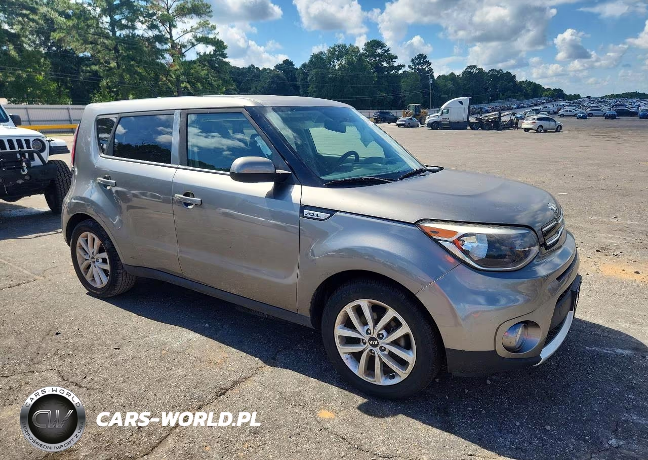 2018 Kia Soul + VIN:KNDJP3A53J7536221 - 4