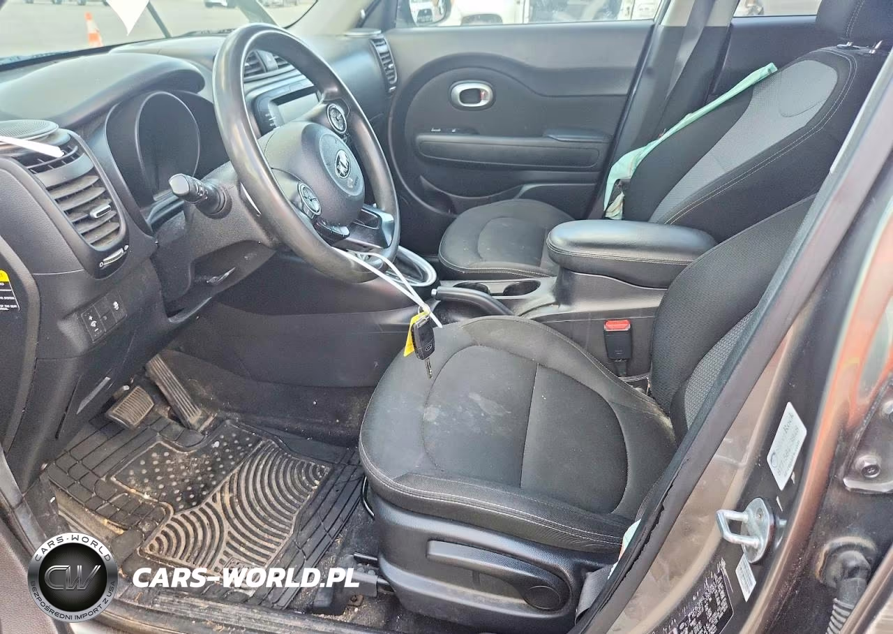 2018 Kia Soul + VIN:KNDJP3A53J7536221 - 7