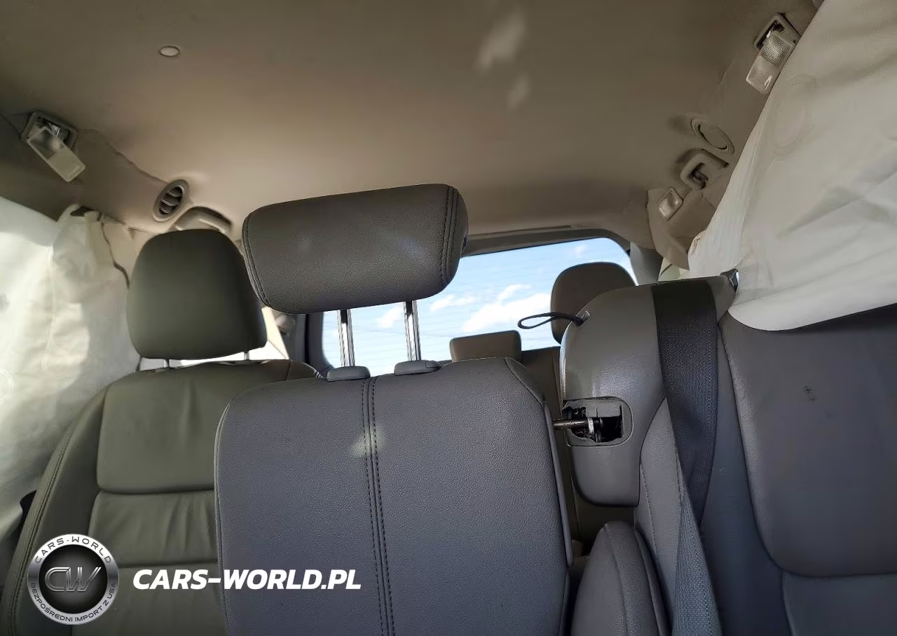 2015 Toyota Sienna Xle 8-Passenger VIN:5TDYK3DC4FS651043 - 10