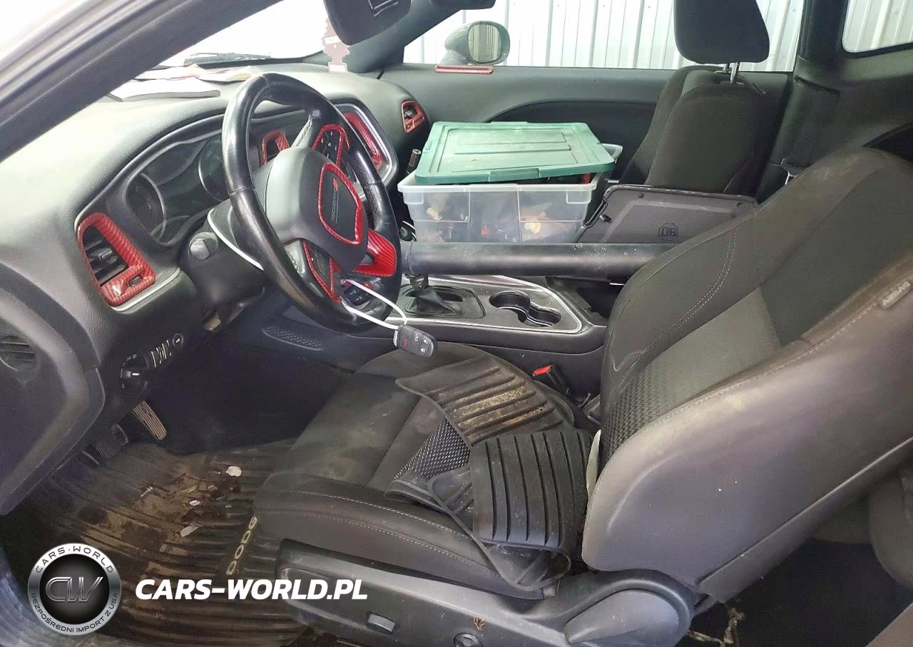 2019 Dodge Challenger Sxt VIN:2C3CDZAG8KH668892 - 7