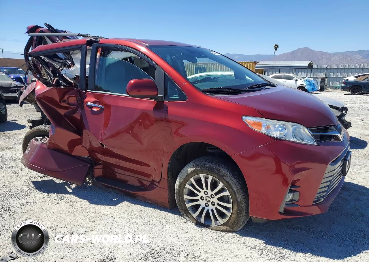 2020 Toyota Sienna Xle 8-Passenger VIN:5TDYZ3DC0LS065706 - 4