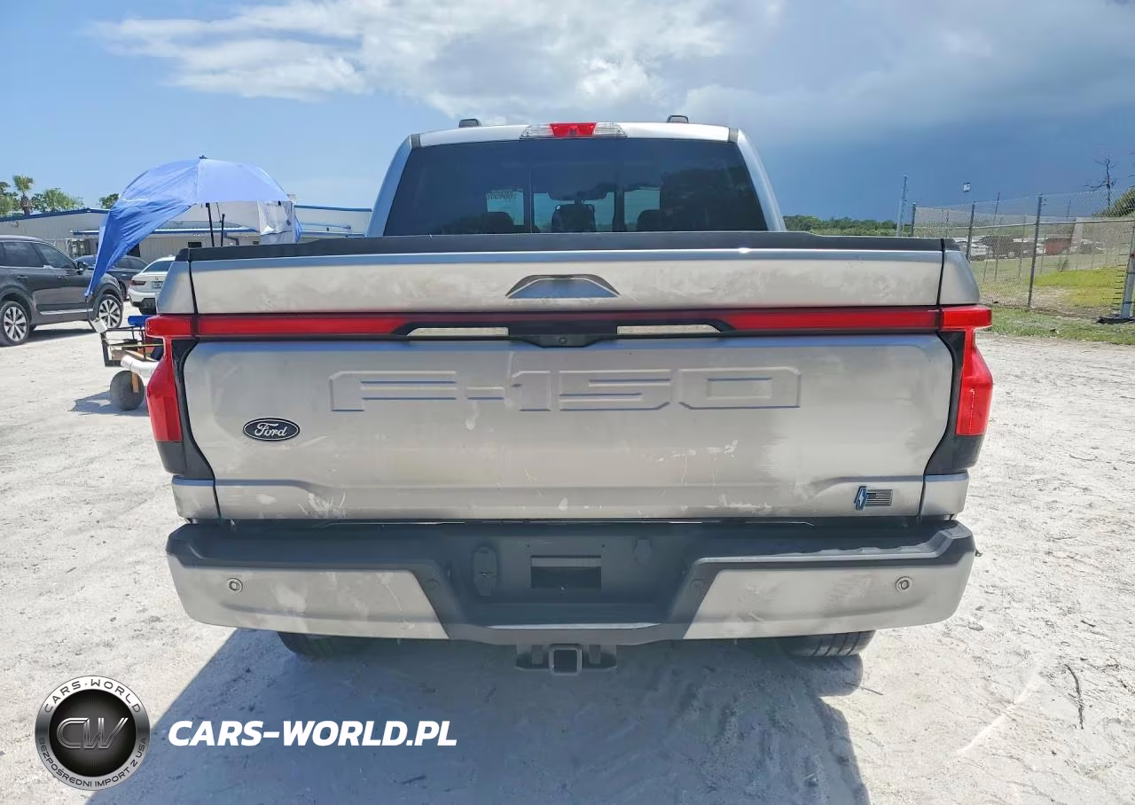 2024 Ford F150 Lightning Lariat VIN:1FT6W5L73RWG27526 - 6