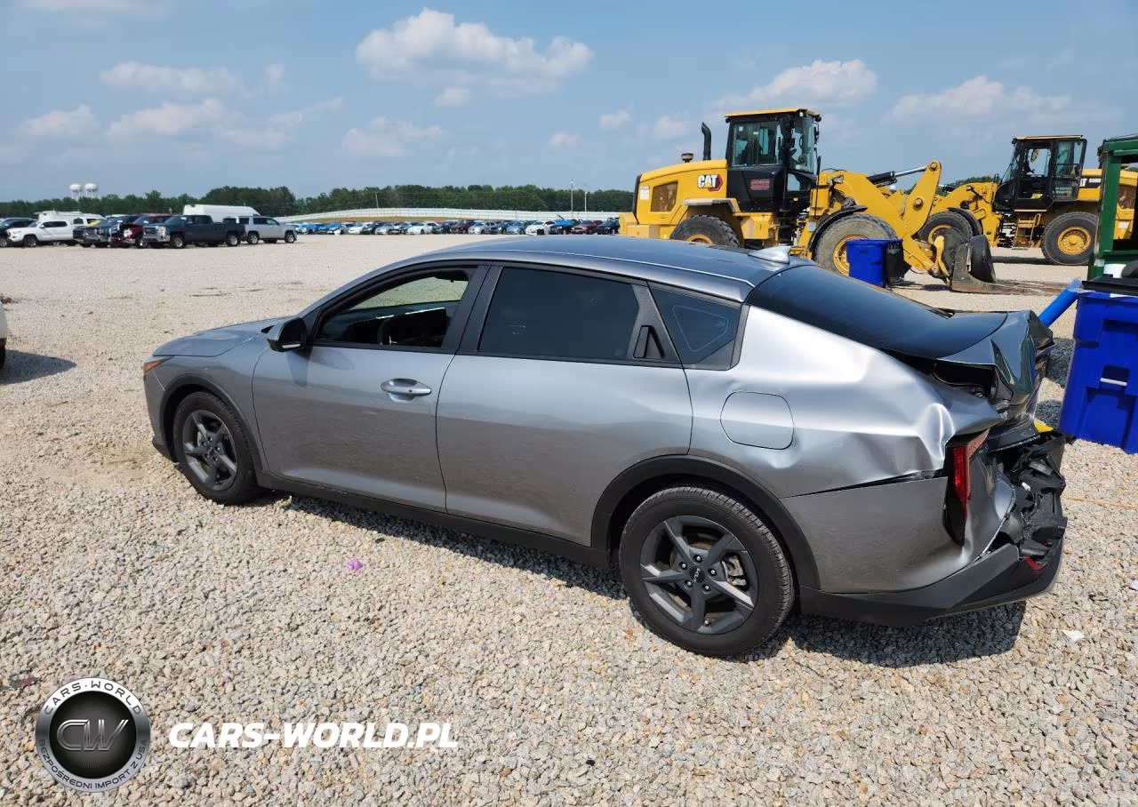 2025 Kia K4 Lxs VIN:3KPFT4DE3SE024852 - 2