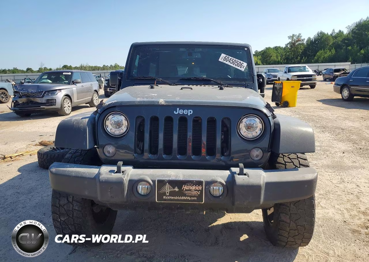 2017 Jeep Wrangler Unlimited Sport VIN:1C4BJWDG1HL662468 - 5
