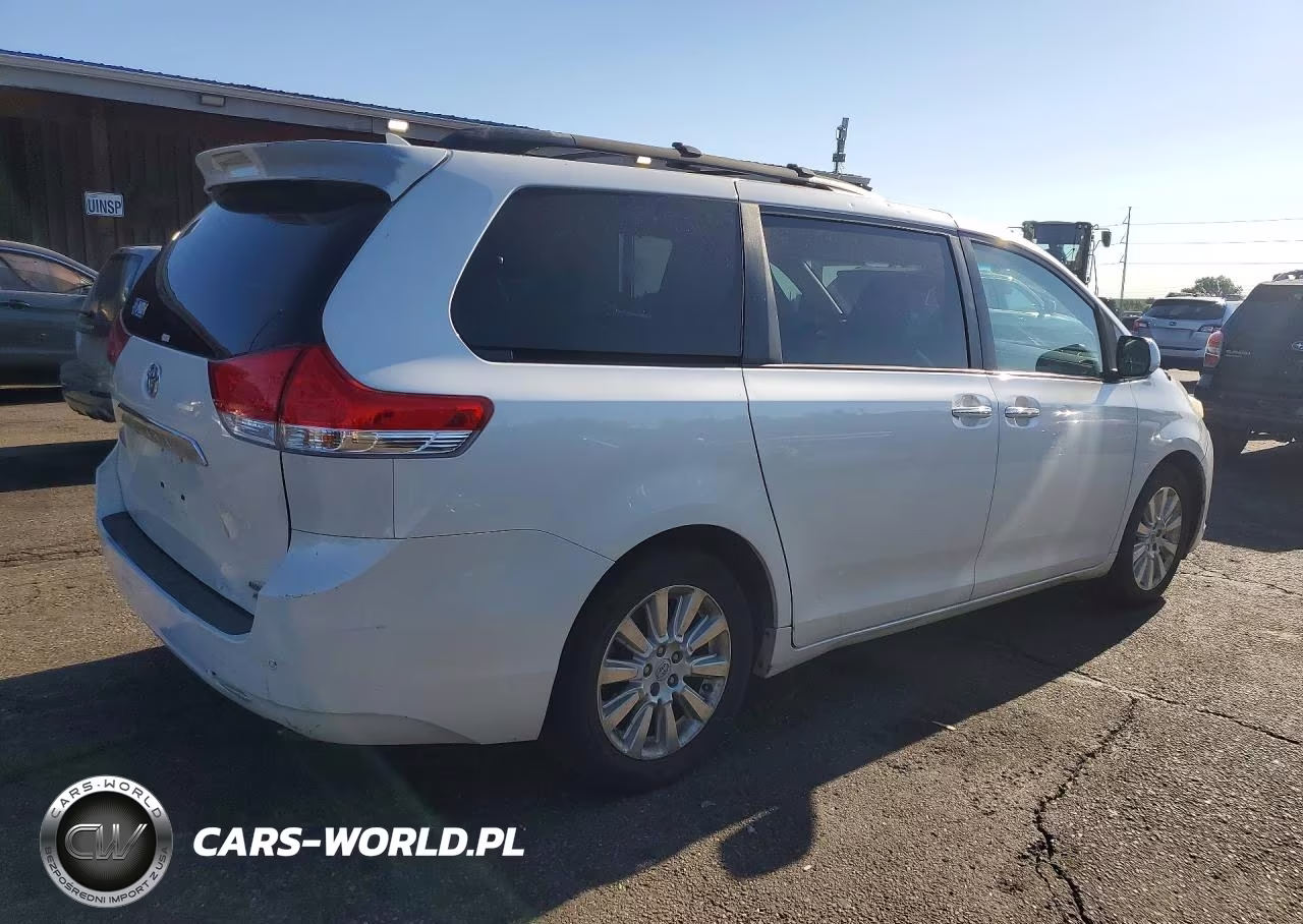 2012 Toyota Sienna Xle VIN:5TDDK3DC4CS030704 - 3