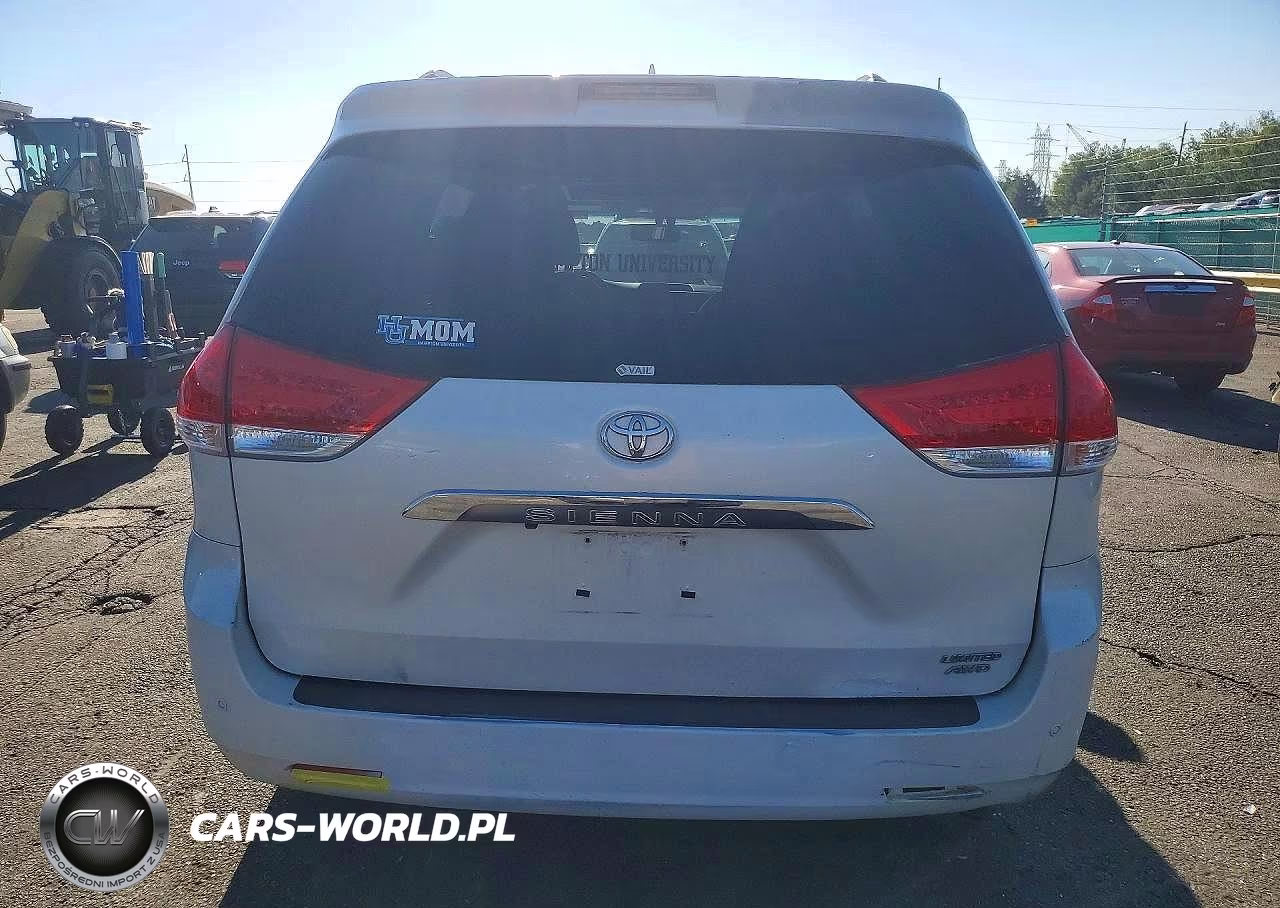 2012 Toyota Sienna Xle VIN:5TDDK3DC4CS030704 - 6