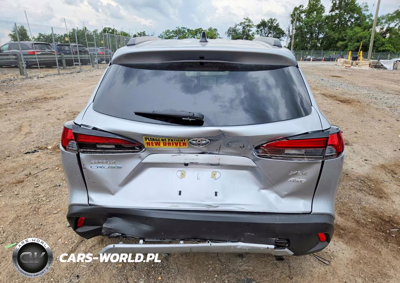 2026 Toyota Corolla Cross Xle VIN:7MUDAABG5TV187337 - 6