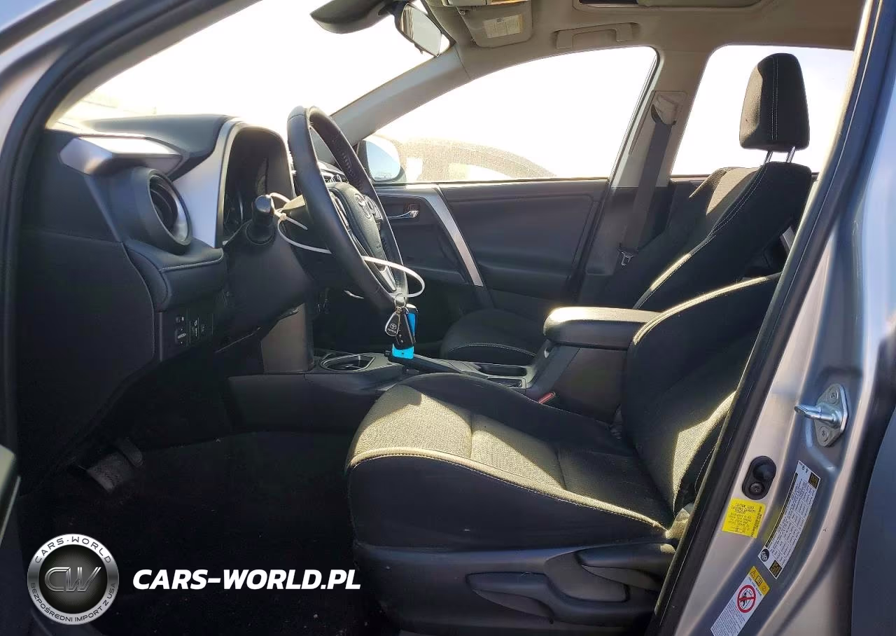 2018 Toyota Rav4 Xle VIN:JTMWFREV6JJ200300 - 7