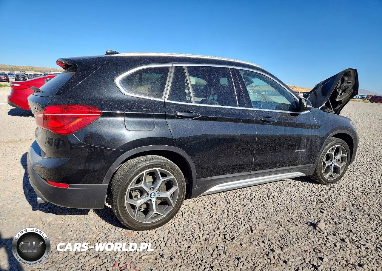 2018 BMW X1 xDrive28I VIN:WBXHT3C39J5F92199 - 3