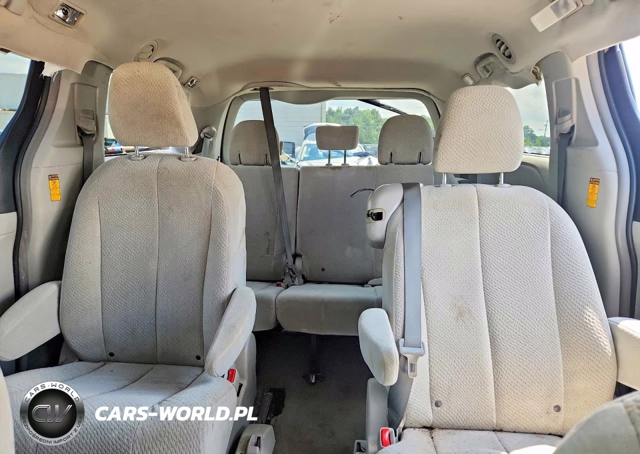 2014 Toyota Sienna Le VIN:5TDKK3DC6ES448689 - 10