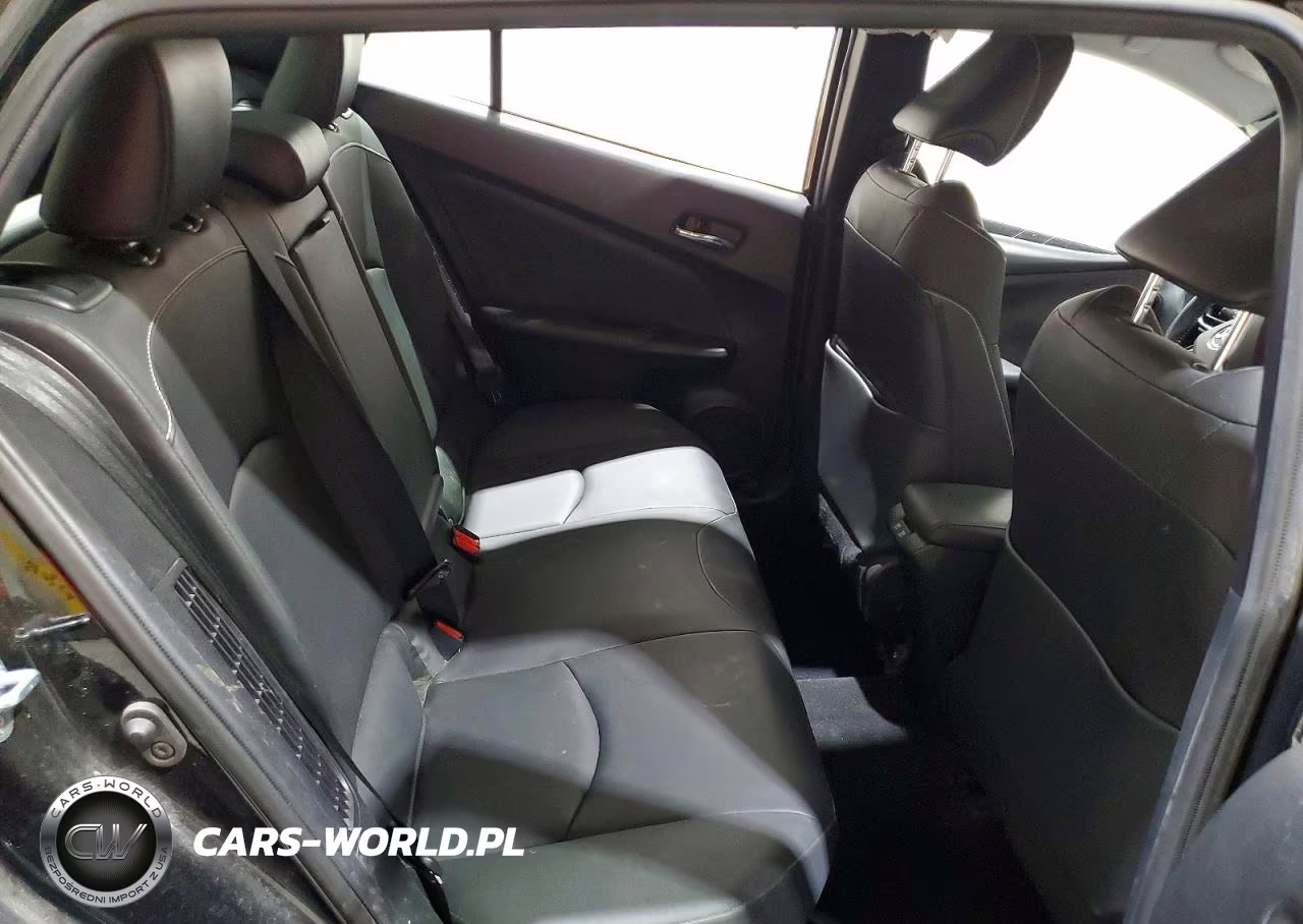 2020 Toyota Prius Prime Xle VIN:JTDKARFP5L3143527 - 10