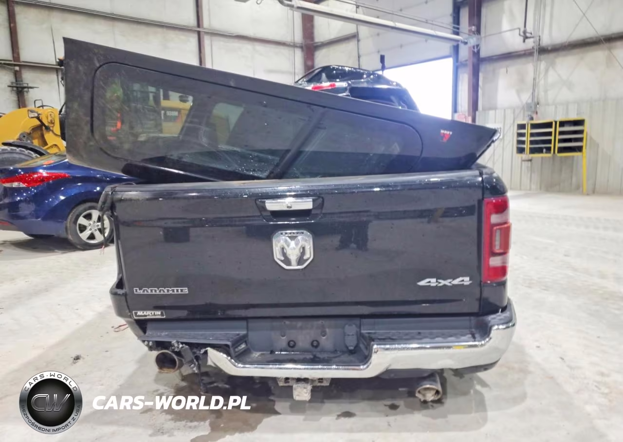 2021 Ram 1500 Laramie VIN:1C6SRFJT3MN751992 - 6