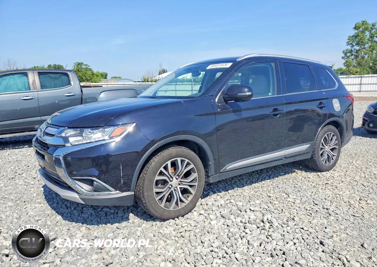 2018 Mitsubishi Outlander – zdjęcie 1 z 13