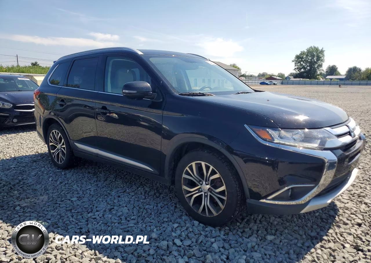 2018 Mitsubishi Outlander VIN:JA4AZ3A3XJZ000566 - 4