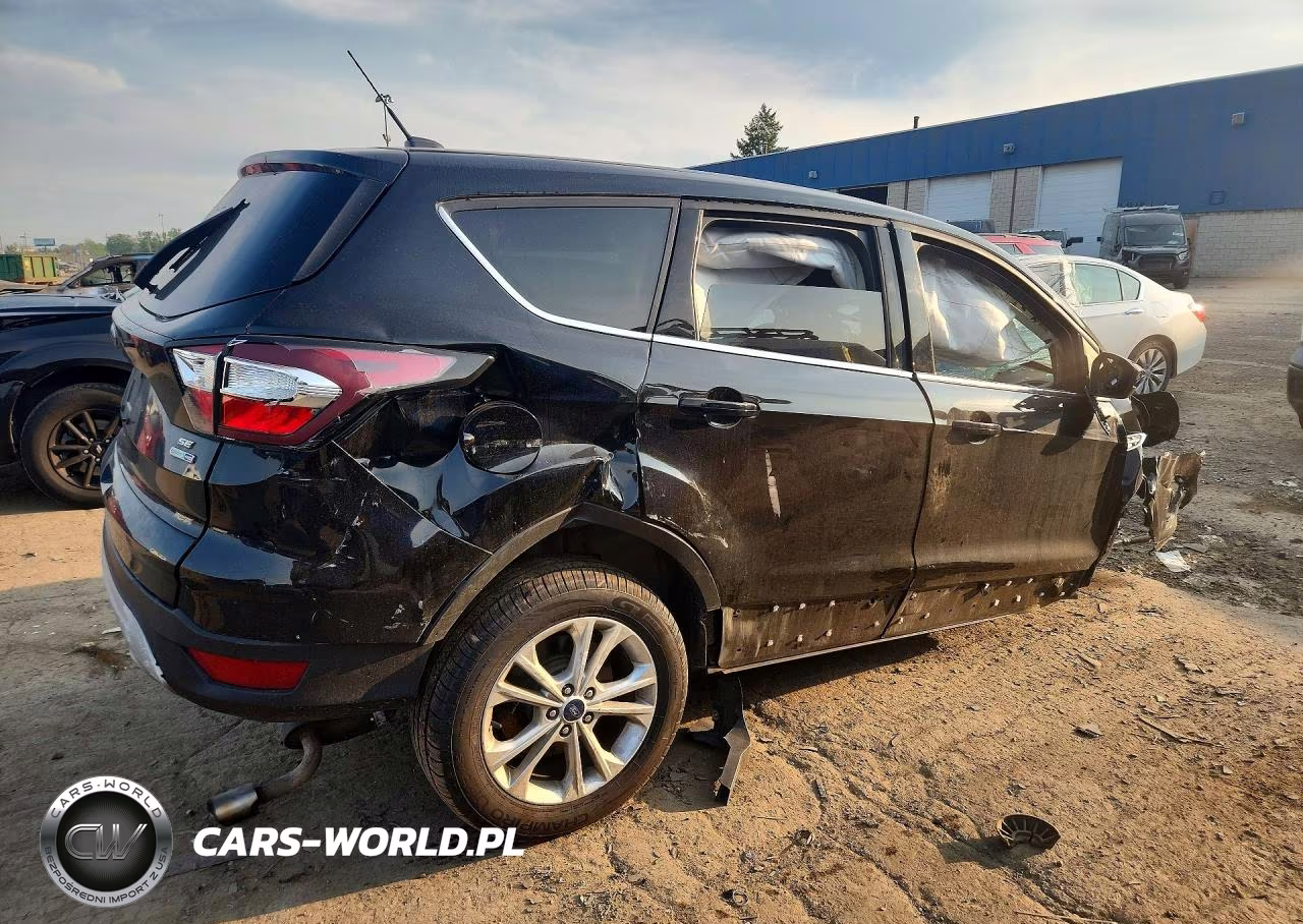 2017 Ford Escape VIN:1FMCU9GD9HUA79571 - 3