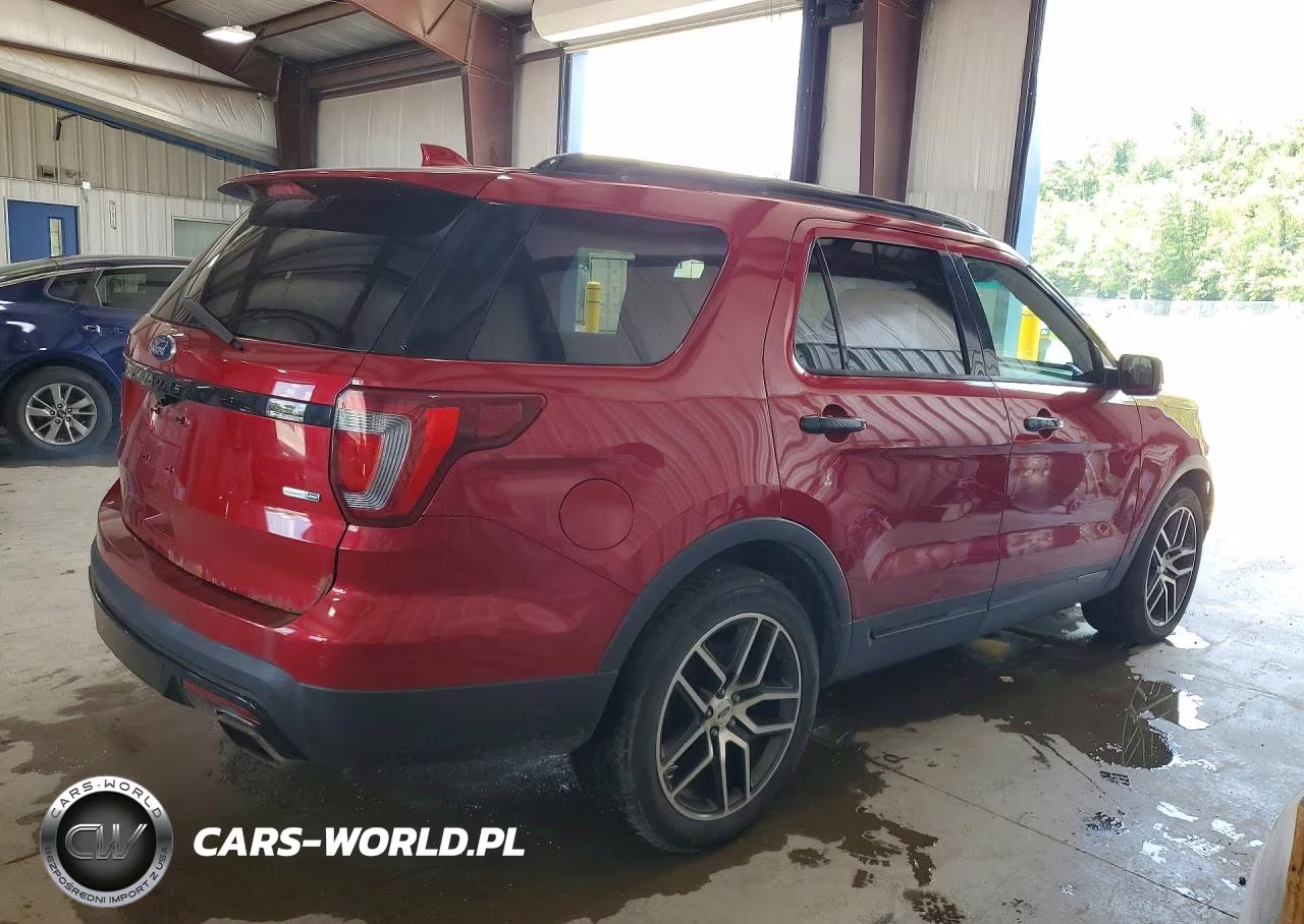 2016 Ford Explorer Sport VIN:1FM5K8GT4GGB32271 - 3