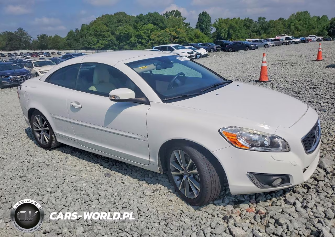 2013 Volvo C70 T5 VIN:YV1672MC4DJ138897 - 4