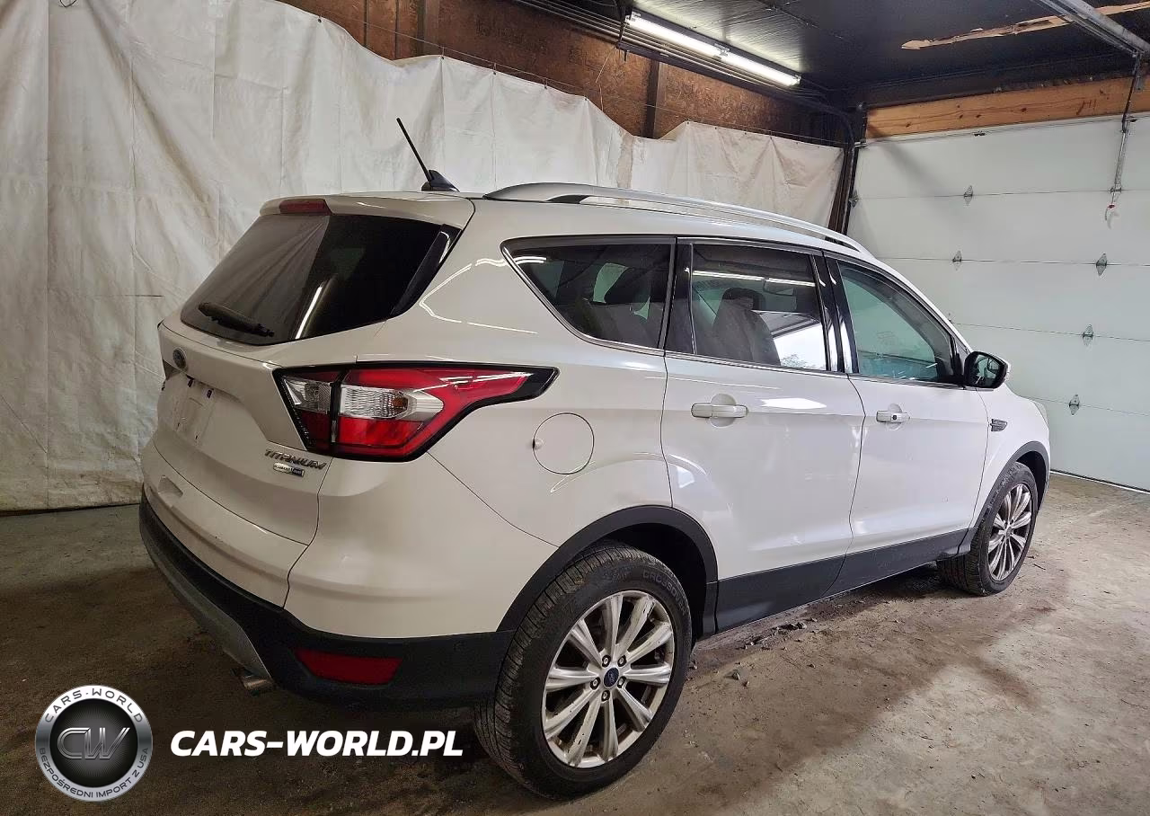 2018 Ford Escape Titanium VIN:1FMCU9J92JUB21279 - 3