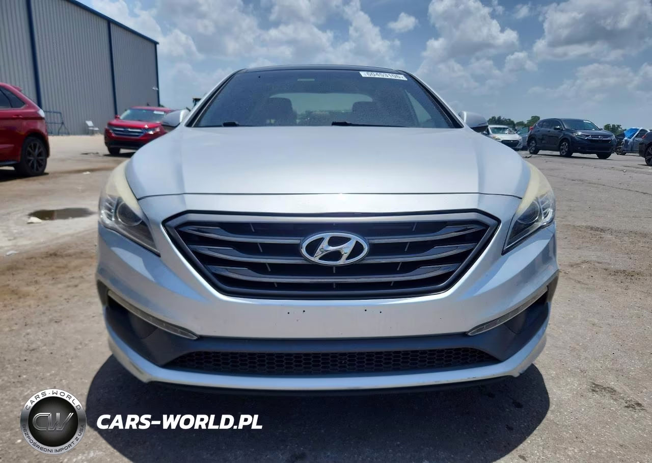 2016 Hyundai Sonata Limited VIN:5NPE34AF3GH283496 - 5