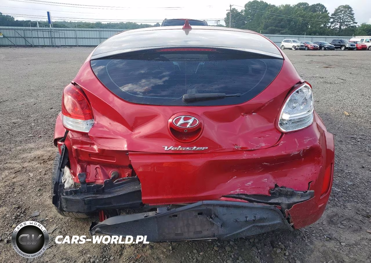 2016 Hyundai Veloster Base VIN:KMHTC6AD8GU300599 - 6
