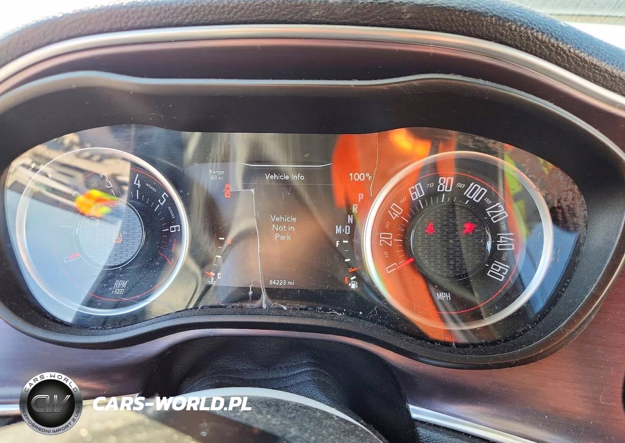 2018 Dodge Challenger Sxt VIN:2C3CDZAG9JH321943 - 9