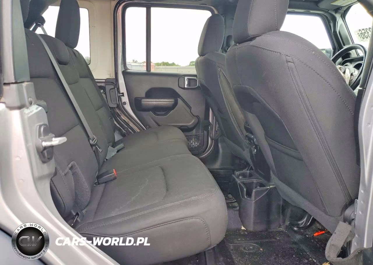 2020 Jeep Wrangler Unlimited Sport VIN:1C4HJXDN4LW226137 - 11