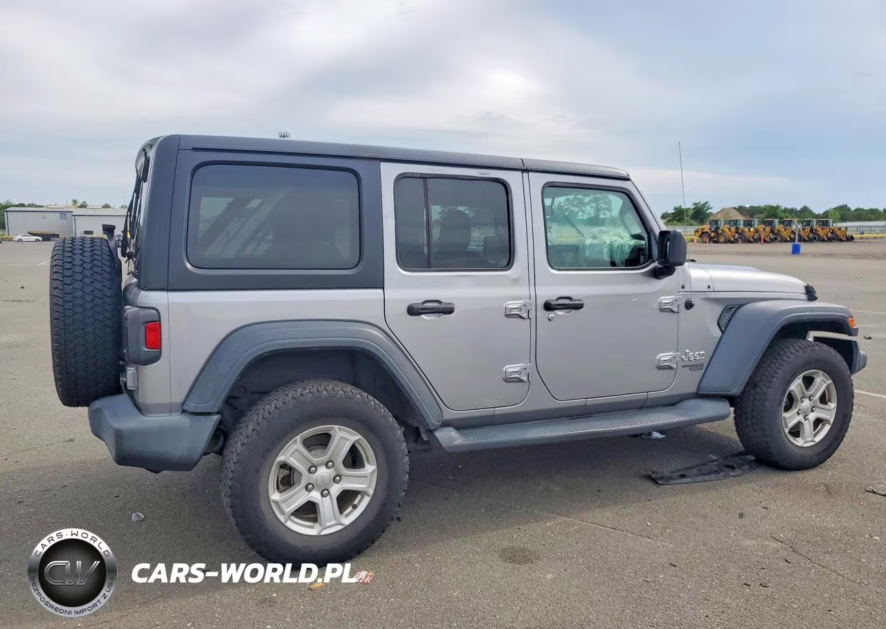 2020 Jeep Wrangler Unlimited Sport VIN:1C4HJXDN4LW226137 - 3