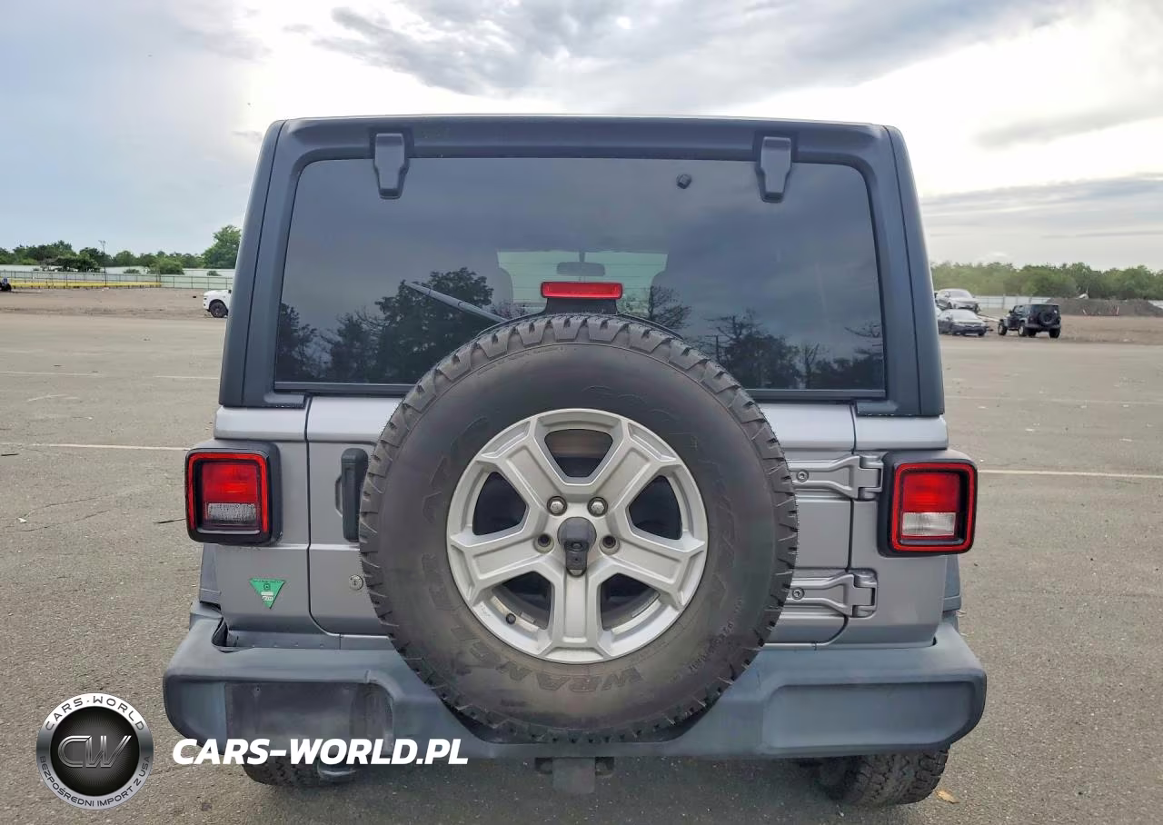 2020 Jeep Wrangler Unlimited Sport VIN:1C4HJXDN4LW226137 - 6