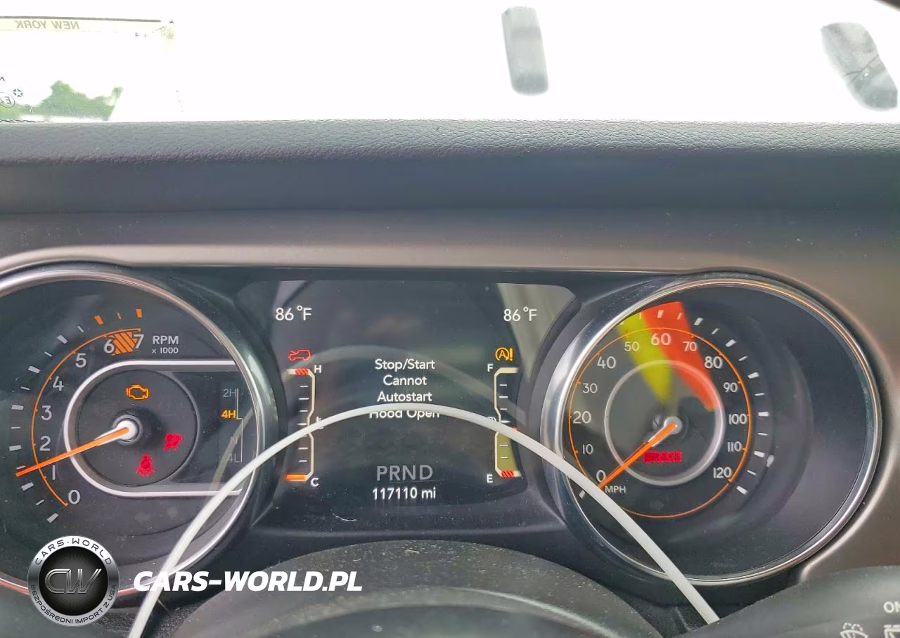 2020 Jeep Wrangler Unlimited Sport VIN:1C4HJXDN4LW226137 - 9