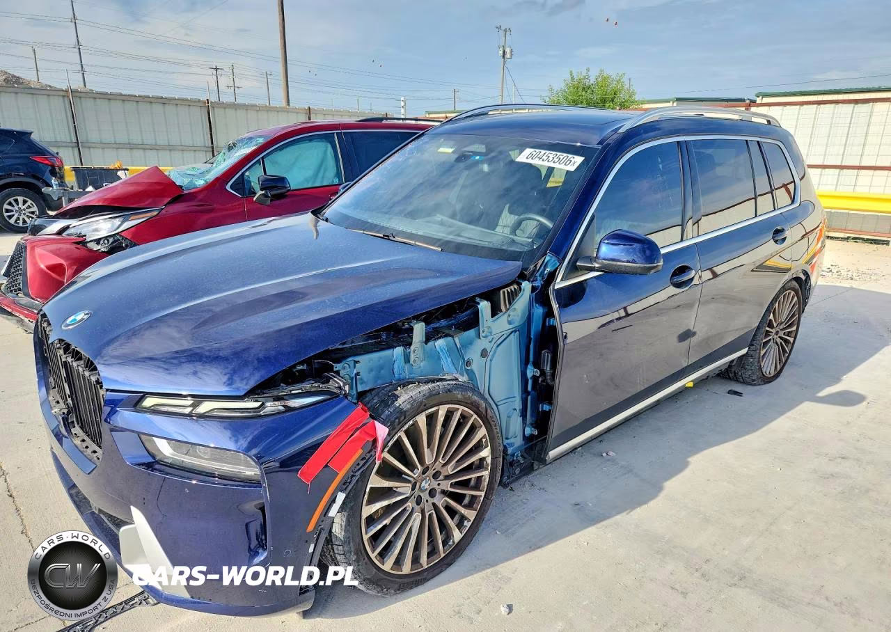 2025 BMW X7 xDrive40I – zdjęcie 1 z 14