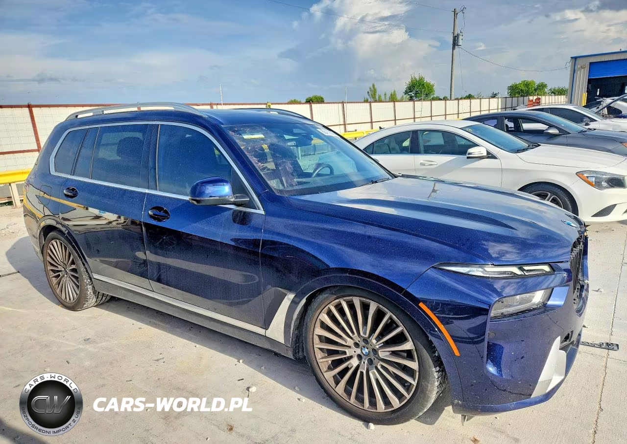 2025 BMW X7 xDrive40I VIN:5UX23EM02S9Y00044 - 4