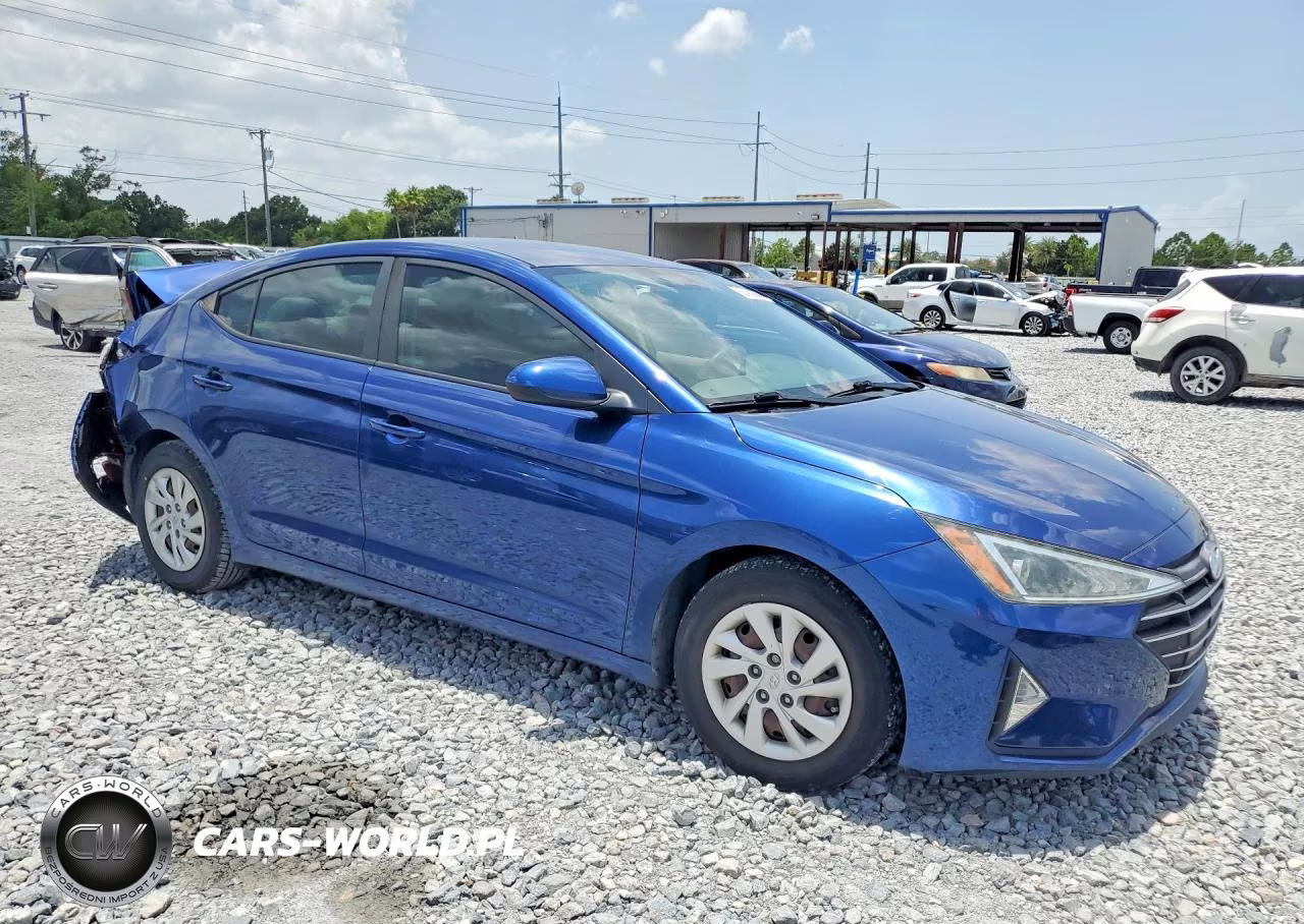 2019 Hyundai Elantra Se VIN:5NPD74LF4KH496267 - 4