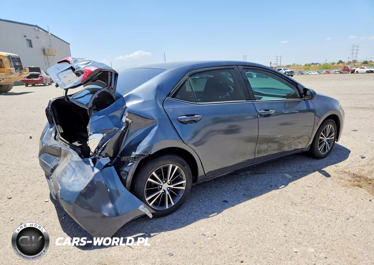2016 Toyota Corolla Le Plus VIN:5YFBURHE5GP482126 - 3
