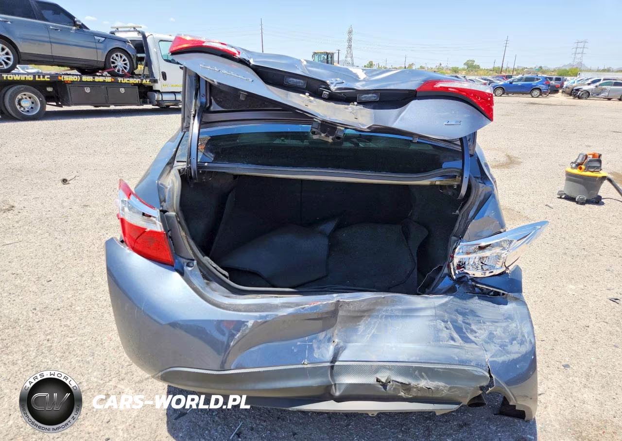 2016 Toyota Corolla Le Plus VIN:5YFBURHE5GP482126 - 6