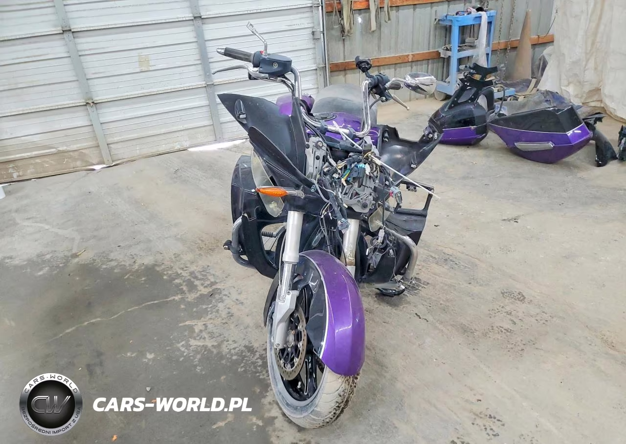 2014 Victory Motorcycles Cross Country Tour VIN:5VPTW36N8E3027518 - 2