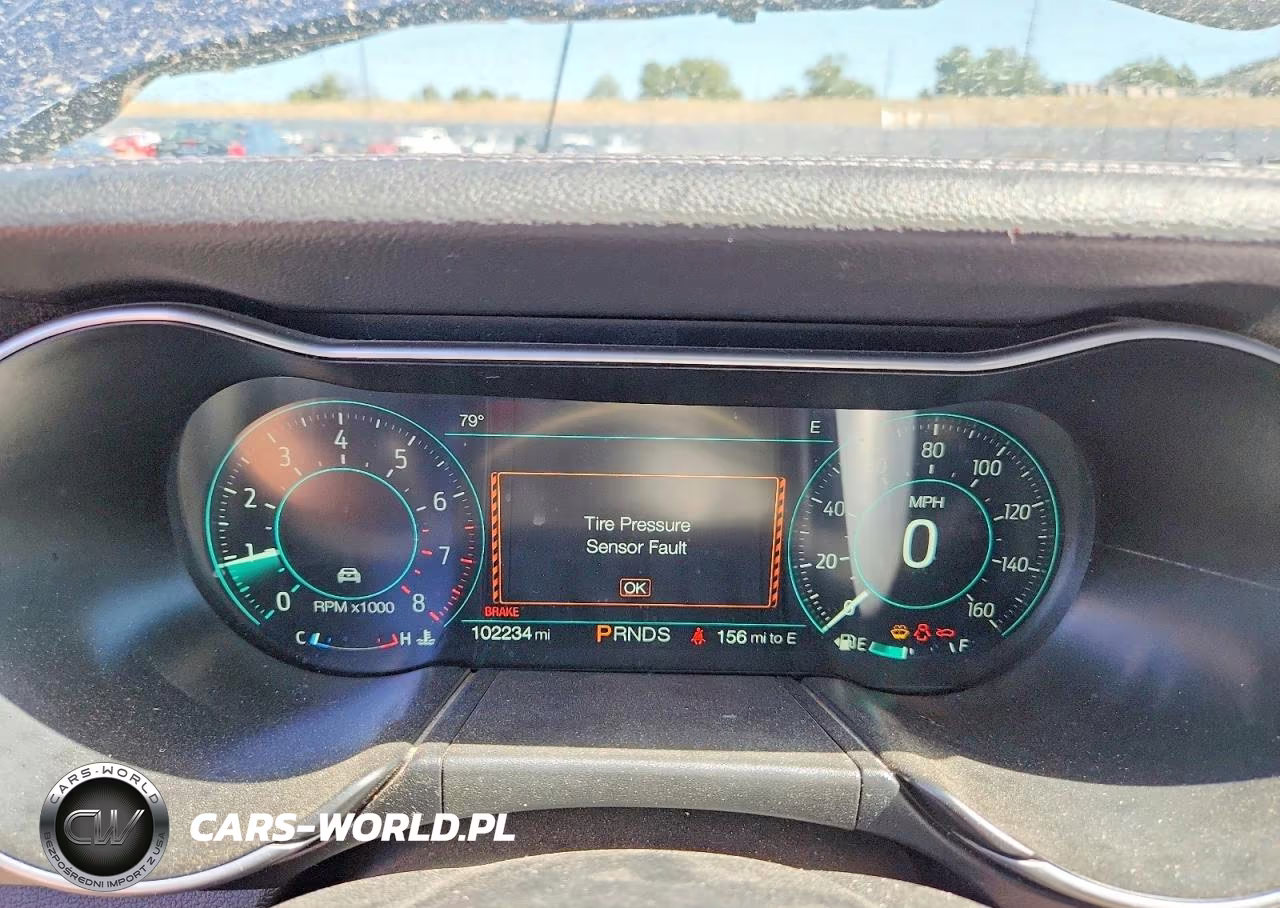 2018 Ford Mustang VIN:1FATP8UH2J5157062 - 9